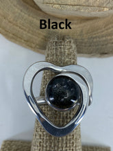 Load image into Gallery viewer, Open Heart Ring