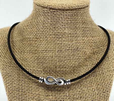 Continuum Twist Necklace