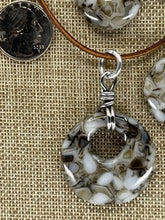 Load image into Gallery viewer, Oyster Bay Circle
