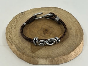 Continuum Twist Bracelet