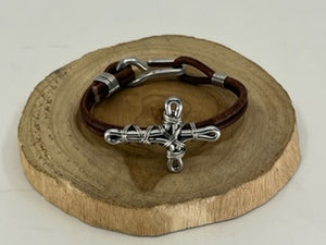 Cross Twist Bracelet